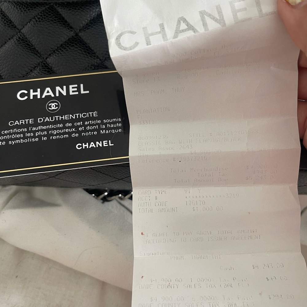 Classic medium black caviar chanel bag. Original. No signs of wear with receipt - Picture 4 of 9